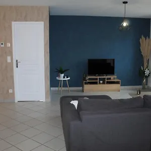 Maison Vue Chaine Des Puys Hébergement de vacances